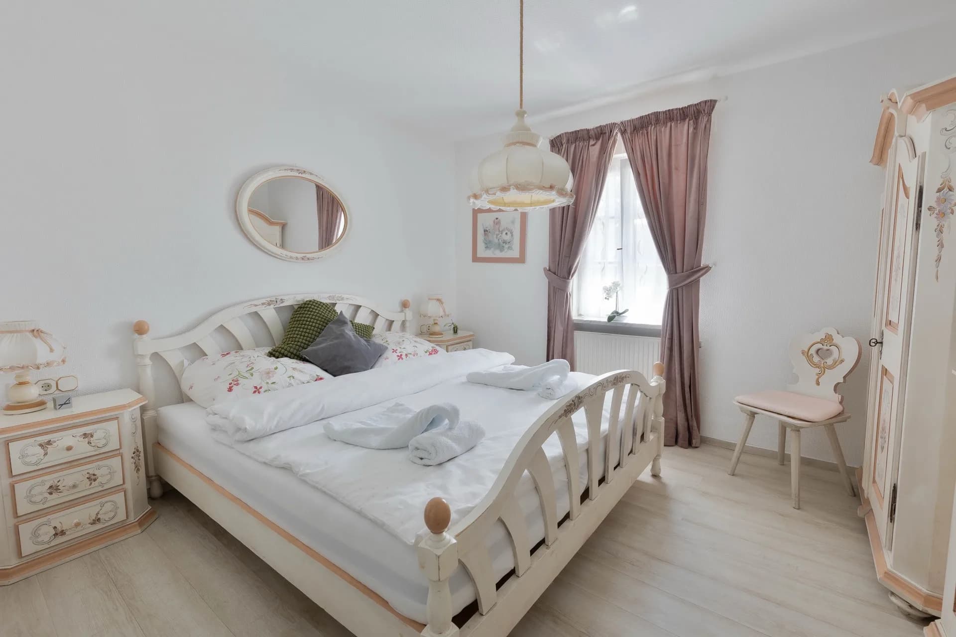Landhaus Süchterscheid - Rosenzimmer